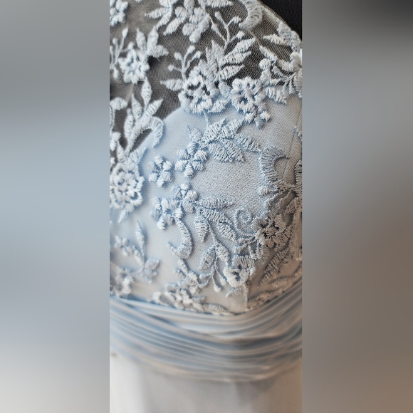 Sky Mori Lee Bridesmaid Dress 21609 Size 8 - Picture 3 of 6